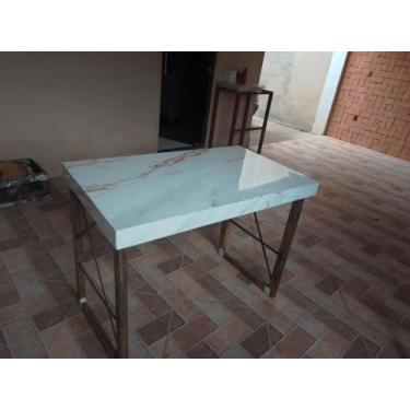 Imagem de Mesa de Metalon com tampo de procelanato - Calacata