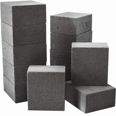 Imagem de Não tóxico, bloco de grelha preto sem produtos químicos, pacote com 12. Melhor bloco de limpeza de churrasco reutilizável para tops, grelhas e fumantes. A pedra de abóbora sem arranhões é a ferramenta perfeita para limpar grades e churrascos