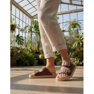 Imagem de Sandália Papete Feminina Confortável com Fivela e Detalhe Metalizado, Marrom, Leve e Anatômica, Verão 2026 (BR, Adulto, Numérico, M, 39)