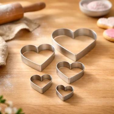 Imagem de 5 Forminha Molde Coração Massa Biscuit Biscoito Bolo Pães - Cosy