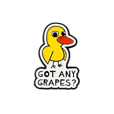Imagem de Got Any Grapes Broche de esmalte de pato engraçado, broche de meme de uva de pato silly, presente engraçado para amigos atrevidos, broches de piada de limonada fresca de gelo, emblema de lapela de