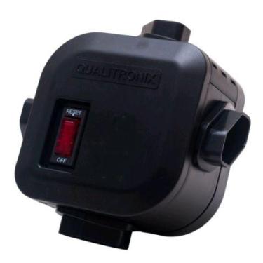 Imagem de Qualitronix filtro linha 4 tomadas preto c/plug qcfl4-pp