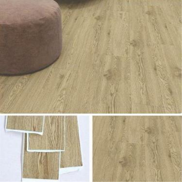 Imagem de Piso Vinilico Europeu Autocolante Em Régua Madeira - EUROFLOOR, Madeir