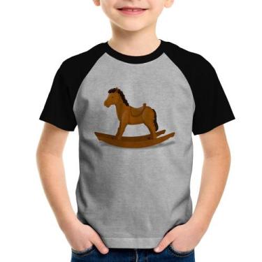 Imagem de Camiseta Raglan Infantil Cavalinho De Pau - Foca na Moda, Cinza, Preto