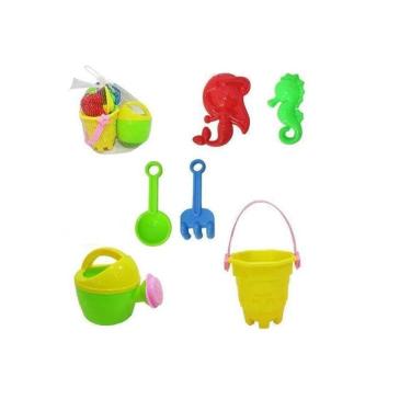 Imagem de Balde De Praia Com Regador E Formas