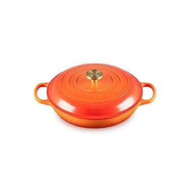Imagem de Caçarola Buffet Signature 100 Anos 26 cm Laranja Pegador Dourado Le Creuset