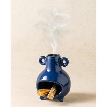 Imagem de KOKUNKA Suporte Palo Santo feito à mão, vela de incenso e minicaminé de fósforo para espaço de meditação, varas de madeira e incenso a granel, azul