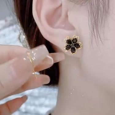 Imagem de Brincos de formatura de pérolas para mulheres – Brincos de noiva de pérola redonda branca com strass – Joias formais de casamento e presentes de dama de honra, Medium, Latão, Sem pedra preciosa