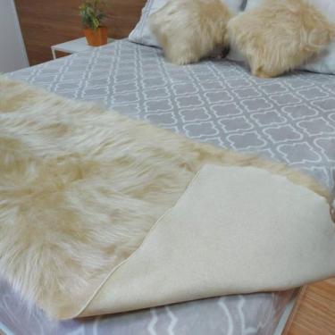 Imagem de Peseira Decorativa Cama Queen Casal Pelúcia Pelo Alto - 2,00X0,50 M - 
