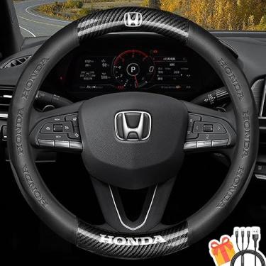 Imagem de Capa de volante compatível com Honda, couro napa premium e textura de fibra de carbono brilhante capa de volante com 2 porta-copos e cabo USB de carregamento rápido (preto)