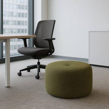 Imagem de Puff para Sala de Estar Orgânico 60cm Bouclê Rita Verde Oliva