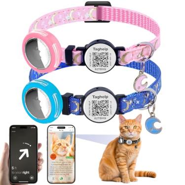 Imagem de 2 coleiras para gatos separadas com design de estrelas de sino e luas - Coleiras fofas ajustáveis para gatinhos com pingente que brilha no escuro e suporte impermeável para AirTag - Segura e elegante
