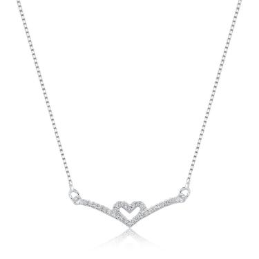 Imagem de Colar Gargantilha Feminino De Prata 925 Coração Cravejado V