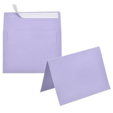 Imagem de PATIKIL Pacote com 50 envelopes roxos claros com cartões, envelopes autoselados A7 com cartolina dobrada para cartões comemorativos, convites de casamento, aniversário, convites, correspondências