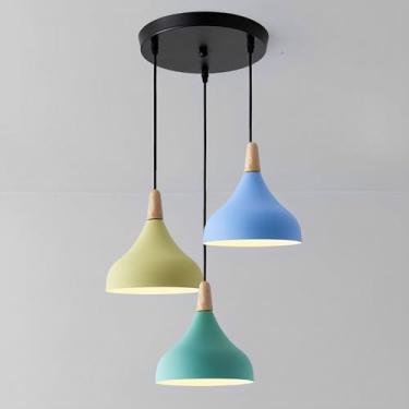 Imagem de Lustre moderno e colorido com 3 lâmpadas E26, luminária pendente moderna de metal para sala de jantar, quarto, ilha de cozinha, iluminação pendente tripla com altura ajustável.