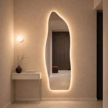 Imagem de Espelho Decorativo Orgânico Magnus 150x40cm com Iluminação LED Integra