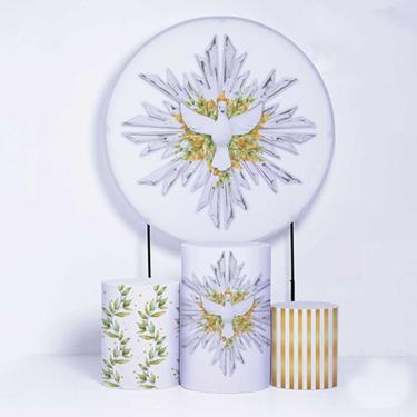 Imagem de Kit Painel de Festa Redondo de 1,50m e Trio de Cilindros Batizado - Fera Print