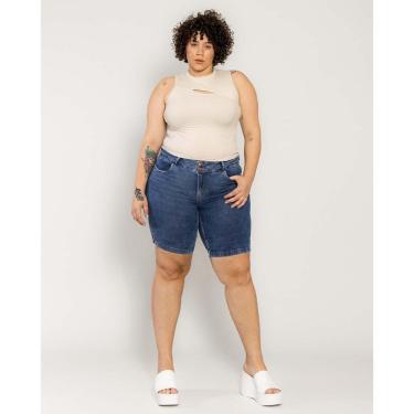 Imagem de SHORTS JEANS FEMININO PLUS COM CÓS DUPLO E ABERTURA LATERAL NA BARRA  22407 48 ESCURA UNICA-Feminino