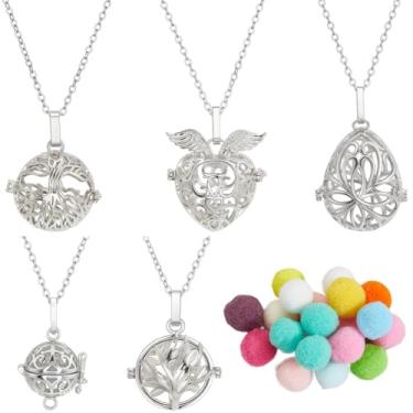 Imagem de SUNNYCLUE 1 caixa, 5 peças, colares de aromaterapia, óleo essencial com 20 peças, bolas de pompom, árvore da vida, coração, asas de anjo, pingentes de gaiola, pingentes difusores, joias para mulheres