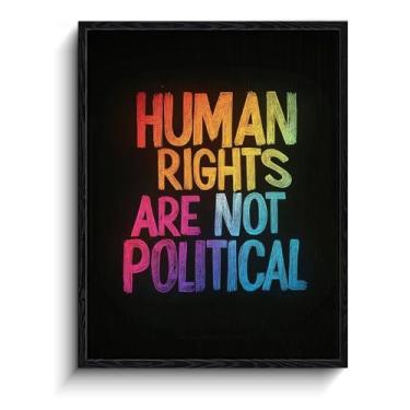 Imagem de Arte de parede com citação de direitos humanos, mensagem não política, decoração de parede de giz arco-íris, impressão em tela emoldurada estilo quadro-negro, pôster de ativismo, para presente de