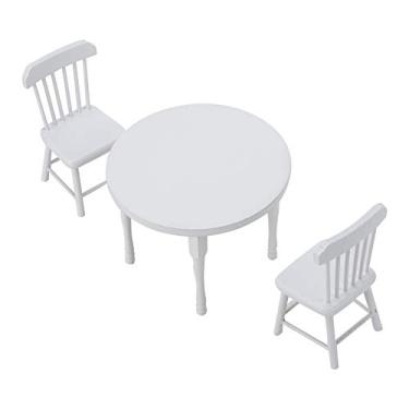 Imagem de aqxreight 12 Mesa de Jantar Branca de Madeira Em Miniatura e Duas Cadeiras Conjunto de Móveis de Cozinha Acessórios para Casa de Bonecas (Conjunto de mesa e cadeiras de três peças)