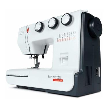 Imagem de Maquina De Costura Mecanica Bernina Bernette B35