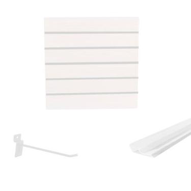 Imagem de Painel Canaletado Branco em Mdf 0,61 x 0,61m com Perfil Pvc Branco e 1