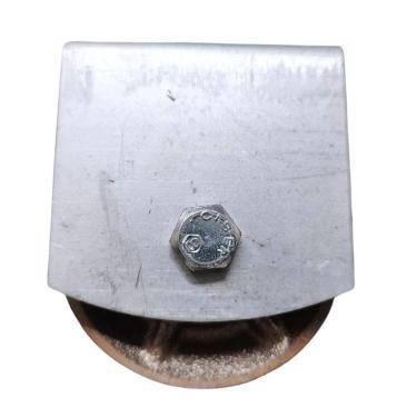 Imagem de Roldana Para Portão 70 Cantoneira Com Suporte