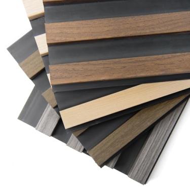 Imagem de Art3d Pacote com 4 painéis de parede de ripas de madeira WPC de 15 x 15 cm para decoração de parede interior, painéis de parede acústicos estriados de madeira 3D para sala de estar, quarto, casa e