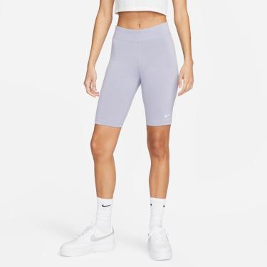 Imagem de Shorts Nike Sportswear Essential Feminino-Feminino