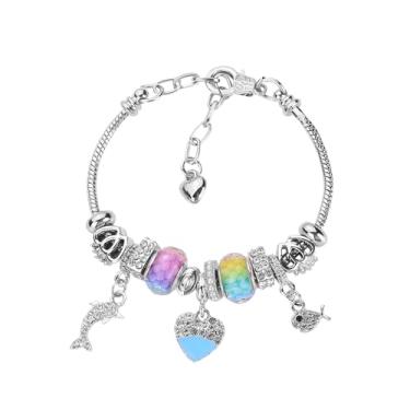 Imagem de Pulseiras de amizade banhadas a prata para meninas, pulseiras de aço inoxidável de desenho animado de anime requintadas com caixa de joias, joias ajustáveis para meninas e mulheres adequadas para