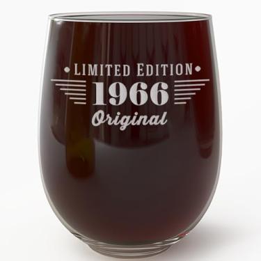 Imagem de Taça de vinho vintage 1966 gravada 482 g sem haste – Presentes de feliz aniversário de 60 anos para homens e mulheres, Cheers to Turning 60 Year Old Man Decoration Decor, Artigos de lembrancinhas de