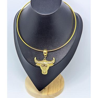 Imagem de Colar choker Aro liso elo Rigido com Pingente Cabeça de touro Boi folheado ouro dourado Lançamento 2025 luxo inspiração
