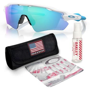 Imagem de Oakley Óculos de sol masculinos OO9208 Radar EV Path retangulares não polarizados – Inclui kit oficial de óculos – Armação branca polida com lente safira Prizm