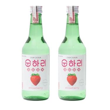 Imagem de Kit Soju Coreano Lotte Sabor Morango, 2 Garrafas, 360ml, Chum Churum