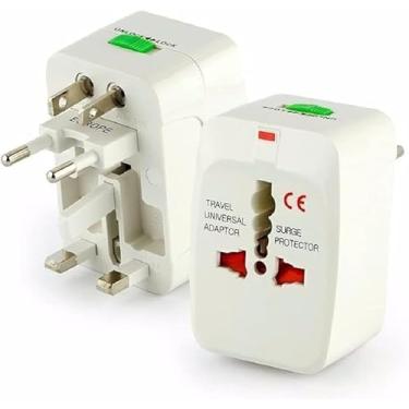 Imagem de Adaptador Universal de Tomada com Porta USB Para Viagem Internacional Bivolt 110V-220V com Plug Retrátil e Proteção