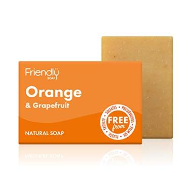Imagem de Friendly Soap Sabonete natural de laranja e toranja feito à mão da Friendly Soap