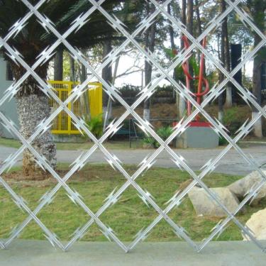 Imagem de Rede Laminada Para Proteção De 2x0,50m - 945 - Dr. Espeto Rede Laminada S-m 2 X 0,50m Espeto - 945 - Dr. Espeto