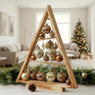 Imagem de Leinuosen Decoração de árvore de Natal rústica de madeira de 50 cm, mesa de centro de mesa, com bolas, enfeite de mesa de Natal, suporte de exibição em forma de árvore, decoração de casa de fazenda