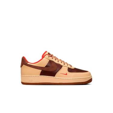 Imagem de Nike Tênis masculino Air Force 1 '07 (HQ3447-222, bronze britânico claro/gergelim/vermelho picante/cacau wow), Bronzeado britânico claro/gergelim/vermelho picante/cacau wow, 43