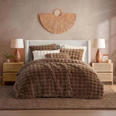 Imagem de YnM Cobertor pesado ultramacio, cobertor de cama pesado fofo com bolhas, edredom grande de pele sintética de pelúcia, peça de decoração de casa macia e quente (marrom, 224 x 223 cm, 6,8 kg, casal