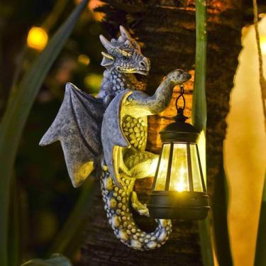 Imagem de Decoração de jardim Dragon Tree Hugger com lanterna solar de 23,5 cm F