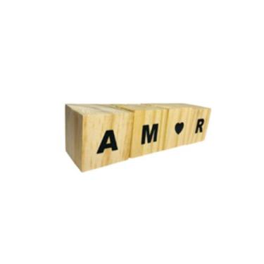 Imagem de Kit 4 Cubo De  Mdf Escrito Amor Para decoração Cubinho Nicho Decoração