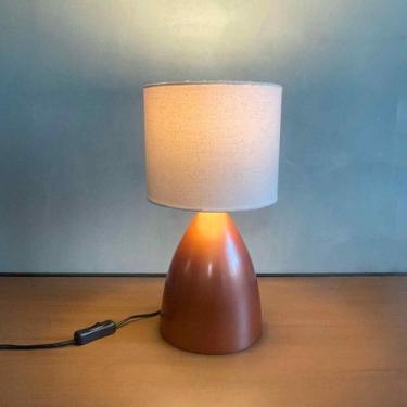 Imagem de Abajur luminaria de Mesa Bojudo de Cobre aluminio e Bivolt Com Cúpula 