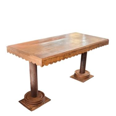 Imagem de Mesa de Jantar com Borda Recortada e 2 Pés Base Quadrada 1,50X0,70