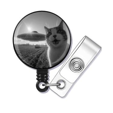 Imagem de Carretel de crachá de discos voadores e gatos, porta-crachá retrátil com clipe jacaré, crachá de enfermeira MD RN médico, crachá de nome de funcionário de escritório, suporte de crachá, preto