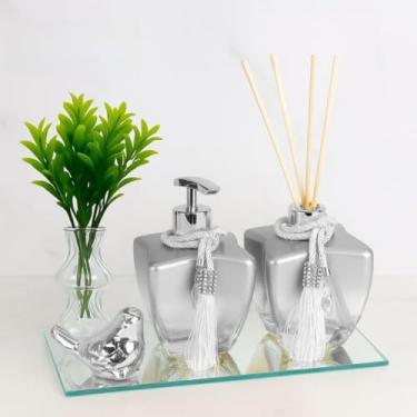 Imagem de Kit Banheiro Lavabo Frascos de Vidro Estrela 280ml Decoração Super Luxo C/Bandeja (Degrade Prata Pássarinho)