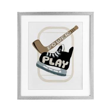 Imagem de Stupell Industries Impressão emoldurada branca Power Play Hockey sob vidro, design de Connie Summers, 53 x 43 cm
