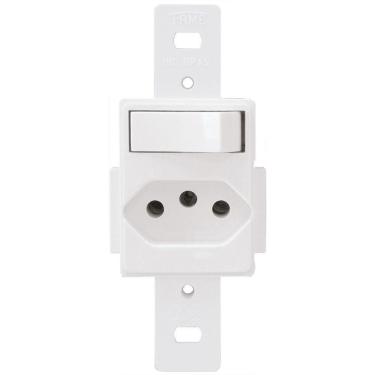 Imagem de Tomada 2p+t 10a 250 Volts Com 1 Interruptor Simples Blanc - 1339 - Fame Tomada Padrao+inter Simples Bl 1339 Fame