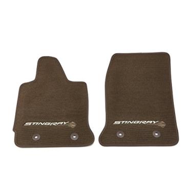 Imagem de GM Accessories 22801664 Tapetes carpete frontais em pedra marrom com costura Mojave e logotipo Stingray